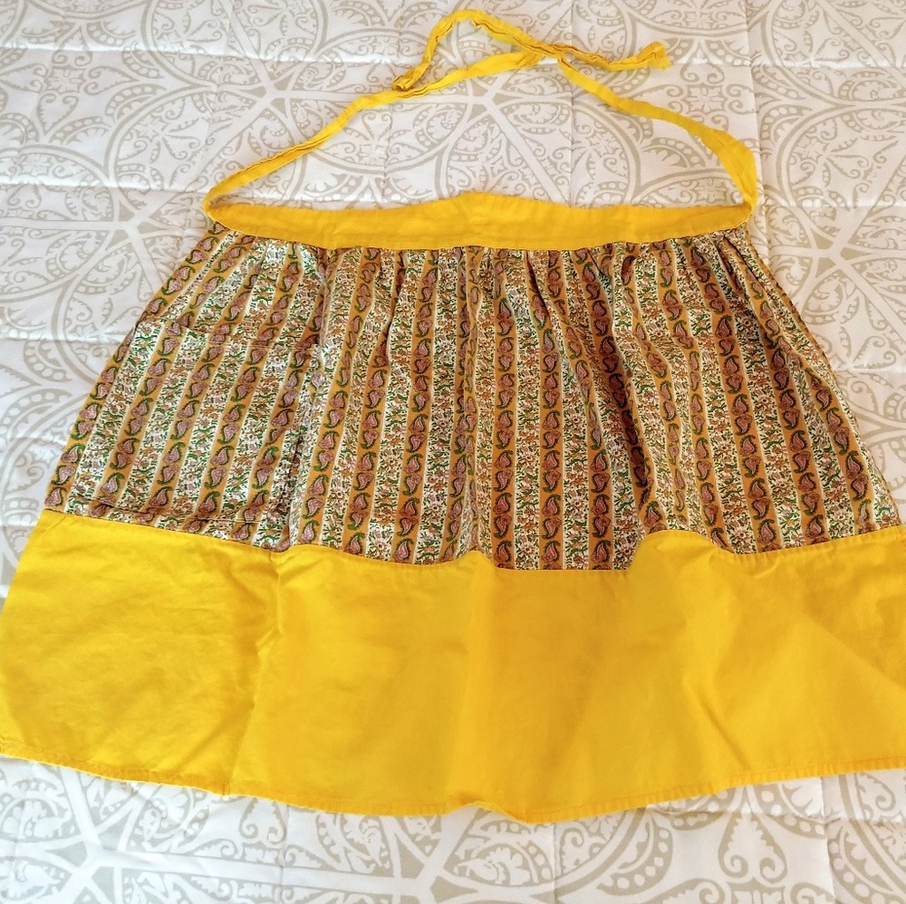 Vintage Yellow Apron Pink Green Paisley